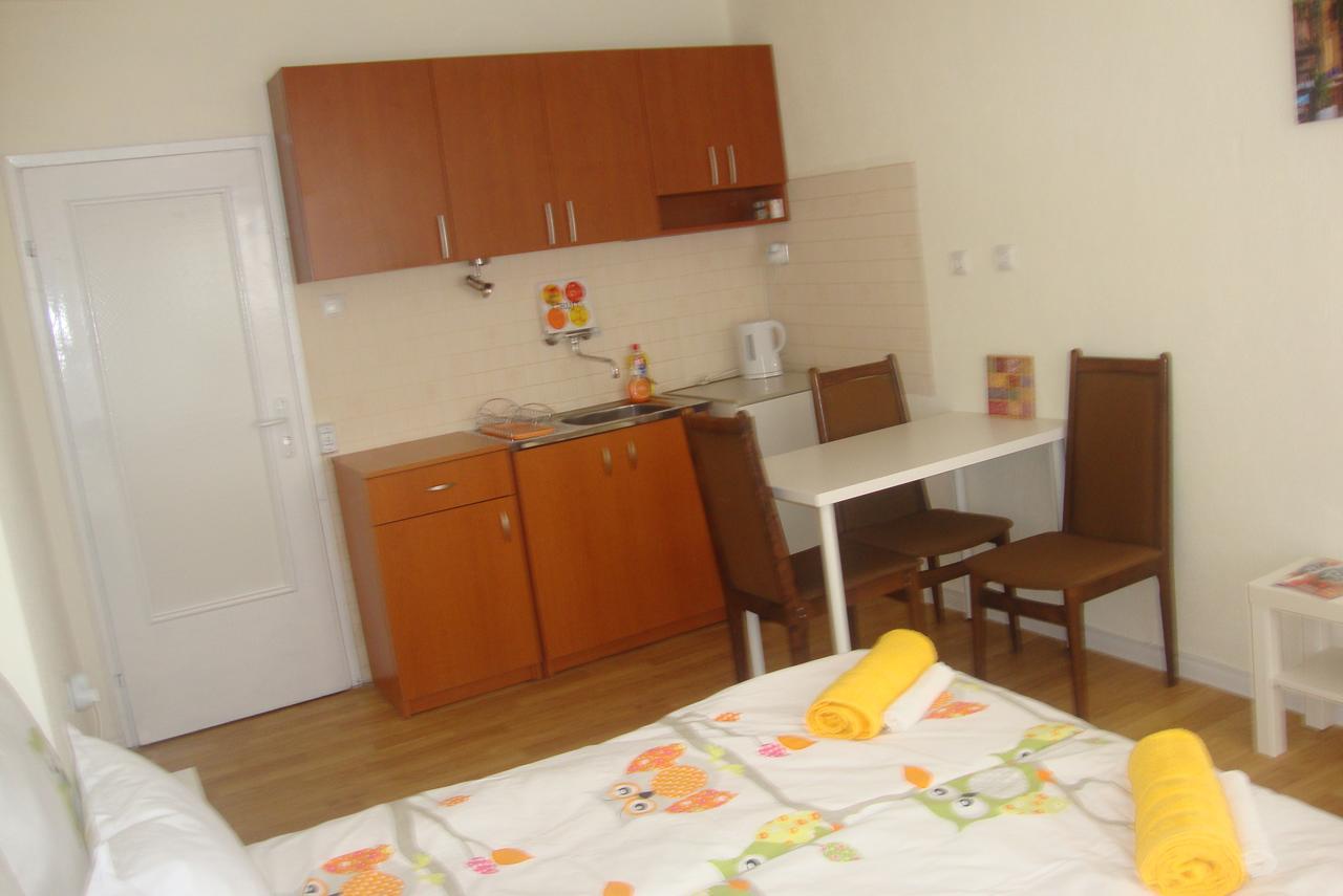Guest Rooms Colours Kazanlŭk 외부 사진